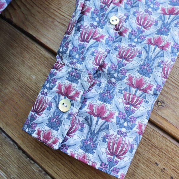 Chemise manches longues en coton liberty imran danuna bleu et rose