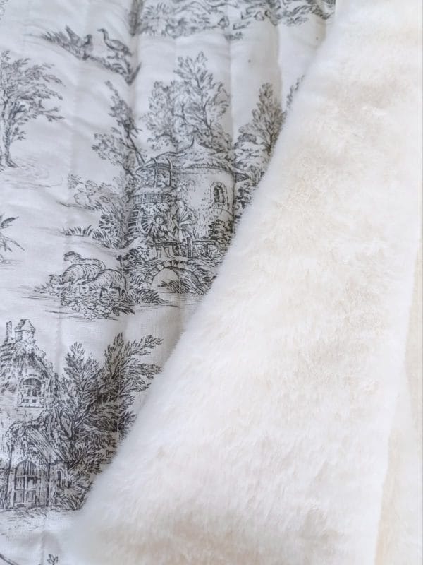 Gilet Matelassé en Toile de Jouy Gris -intérieur-
